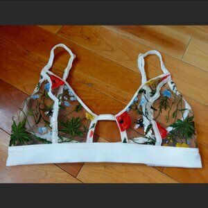 Studio Pia Flora wireless bra size M